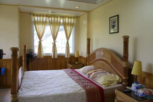Deluxe Master Bedroom at bighouse